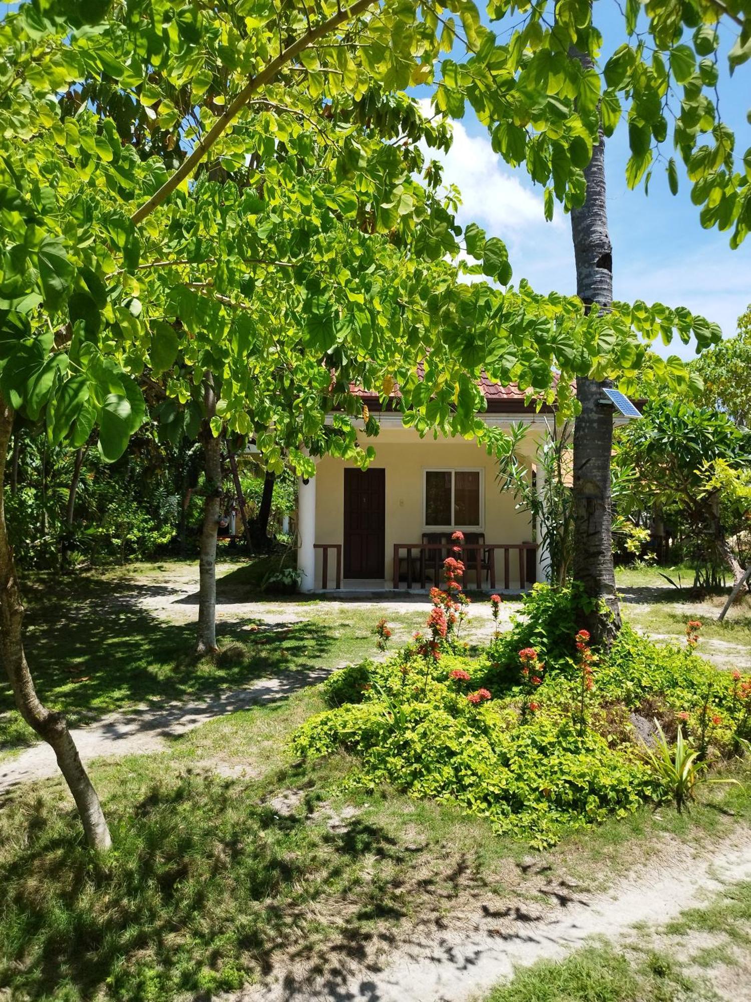 Celtis Resort Pulau Malapascua Bagian luar foto