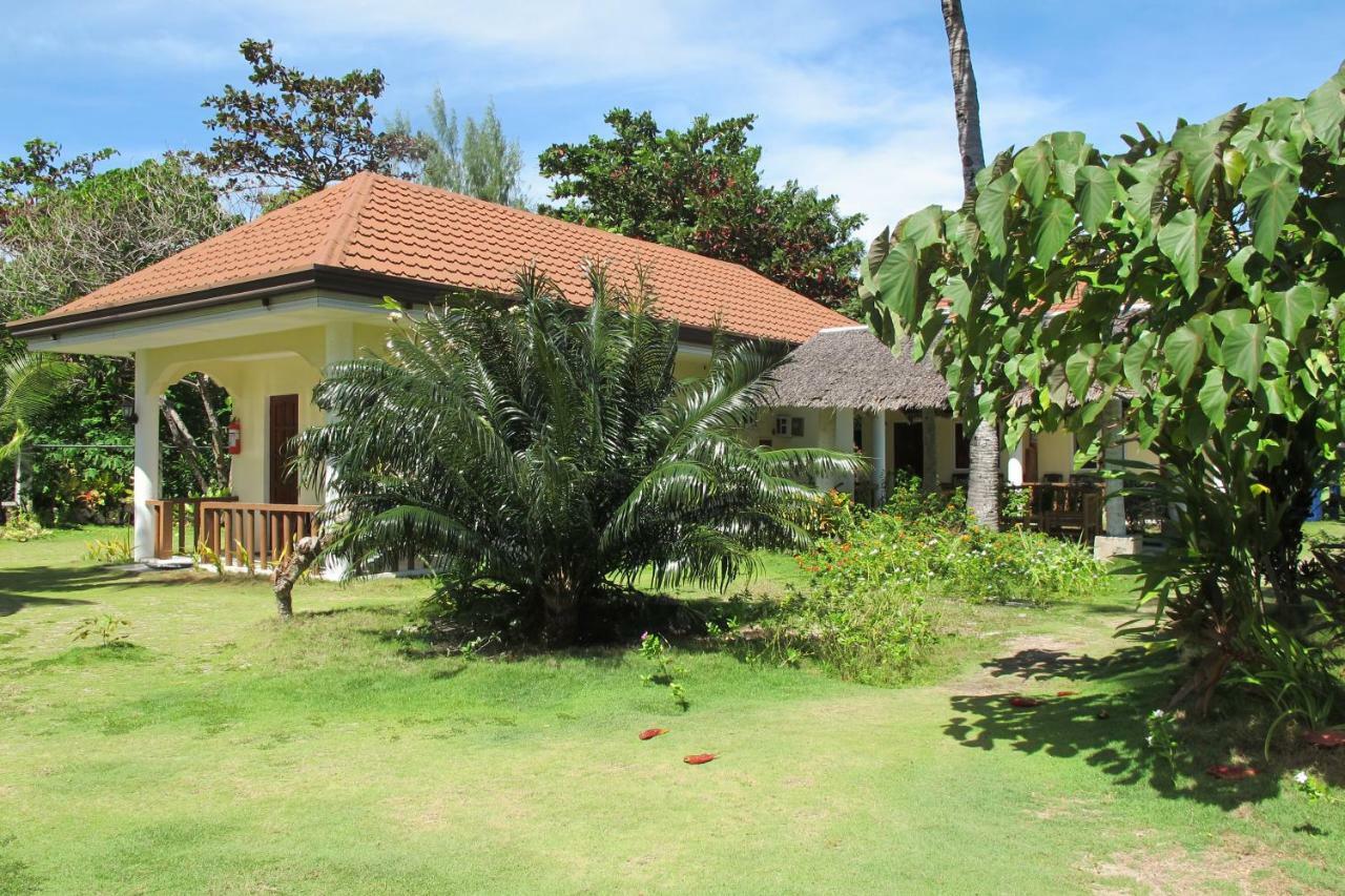 Celtis Resort Pulau Malapascua Bagian luar foto